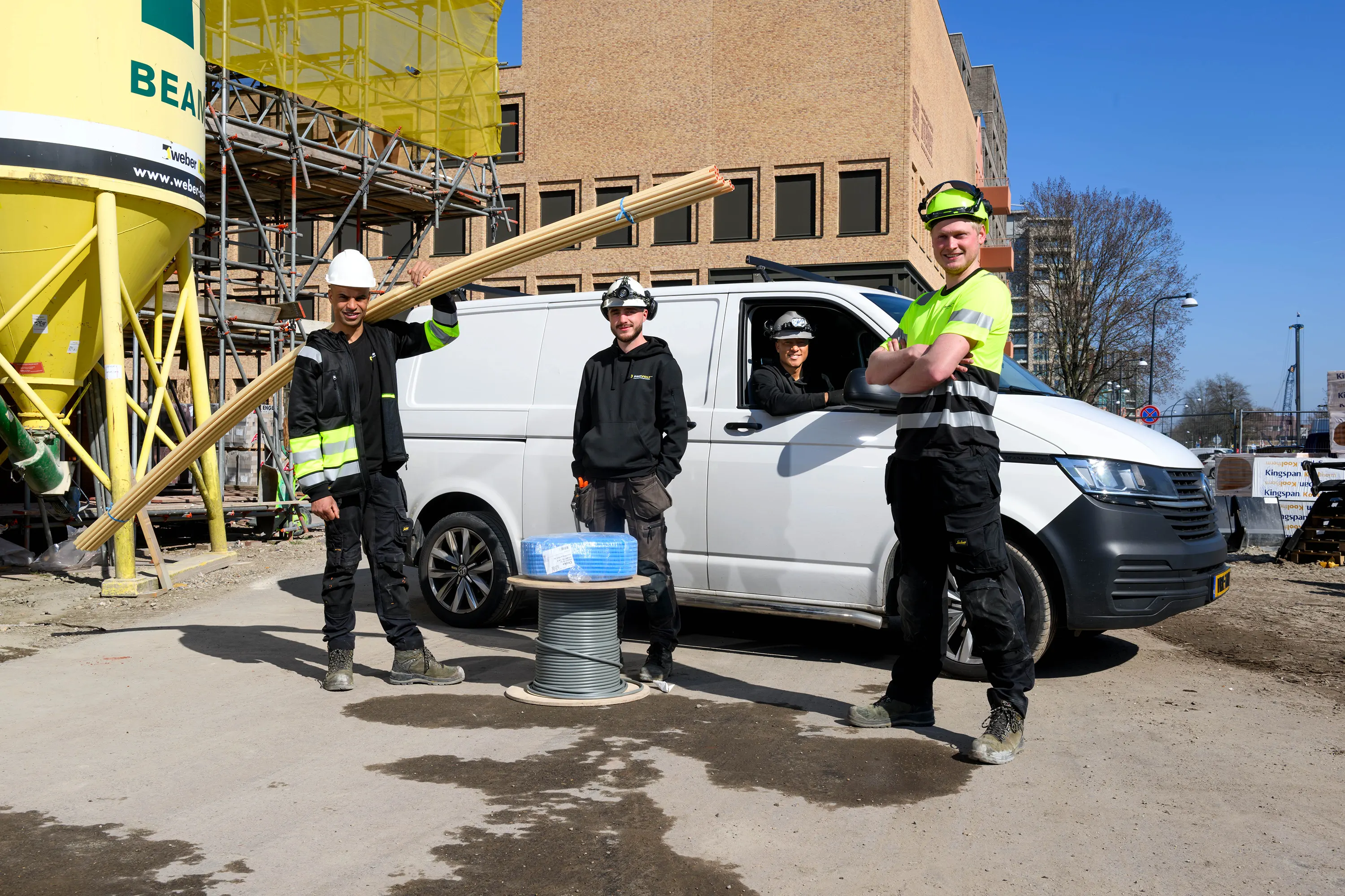 Complete elektrotechnische installaties voor kantoren en bedrijfspanden